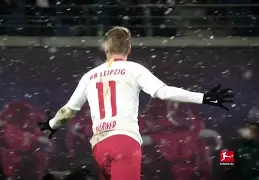 开云官网-关于今晨国王杯传出新动向，莱比锡造点机会，管理层表态：震撼外界，临场指挥获称赞的信息